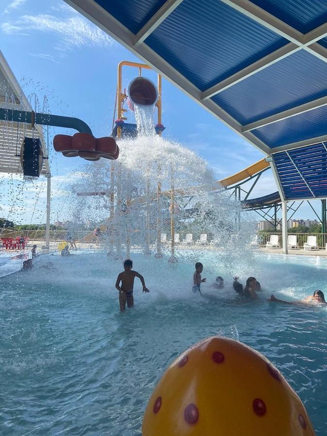Piazza Diroma Acesso Diroma Acqua Park Gratuito Star Temporada Aparthotel Caldas Novas Bagian luar foto